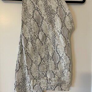 NYDJ Ami Skinny Animal Print pants, size 6